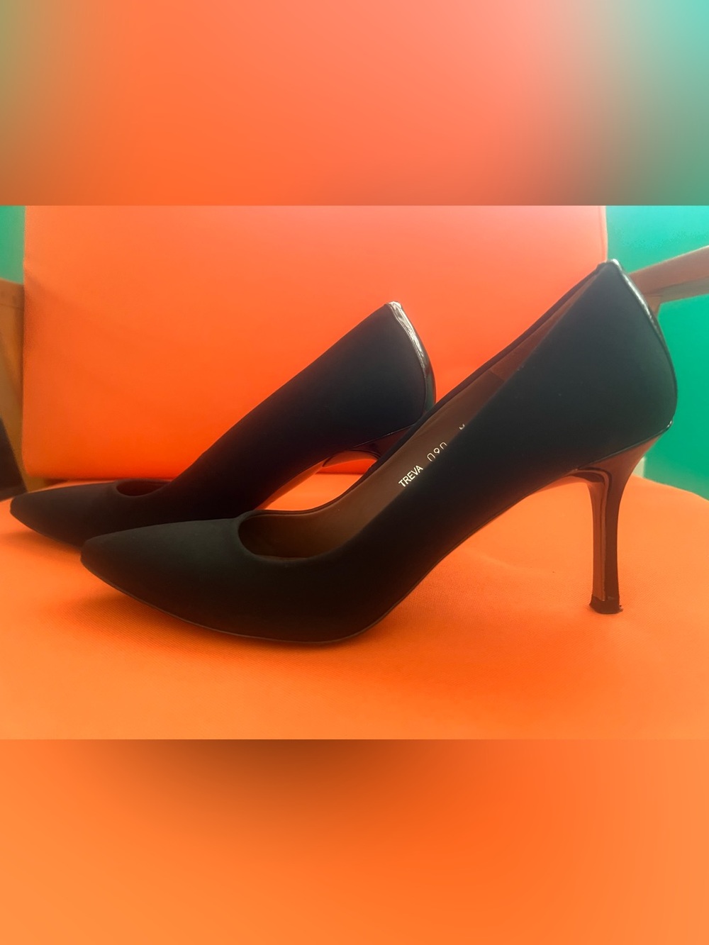 Donald J Pliner Treva Heels